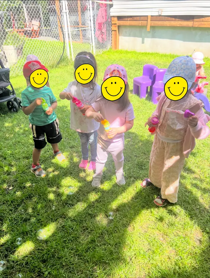 Bulles au grand air — Garderie Tournesol